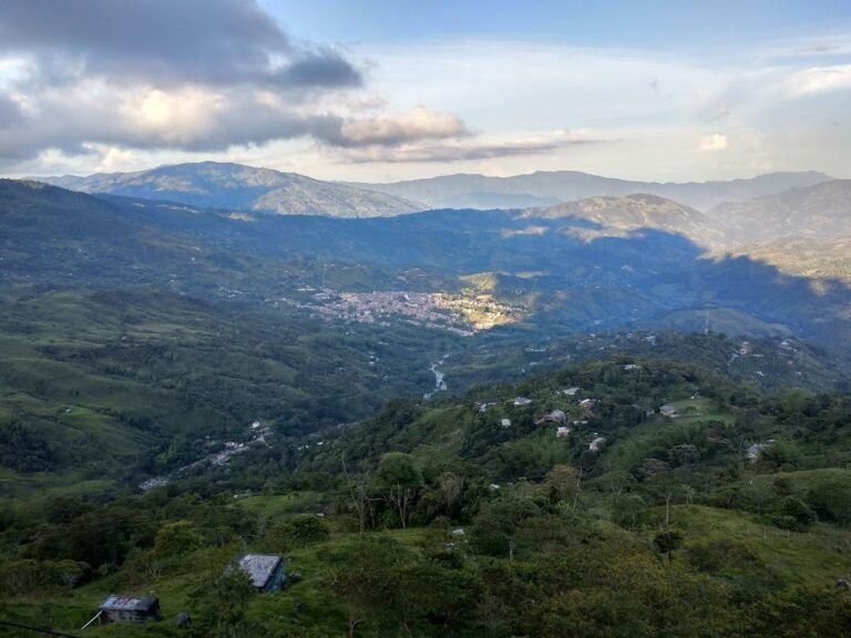 Destino: Cocorná